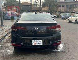 هیوندای ئەلەنترا